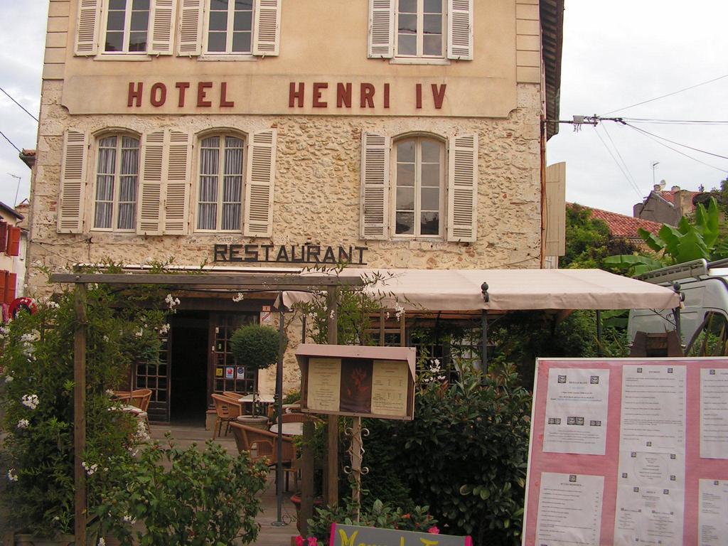 Hotel Restaurant Henri IV Eauze Zewnętrze zdjęcie