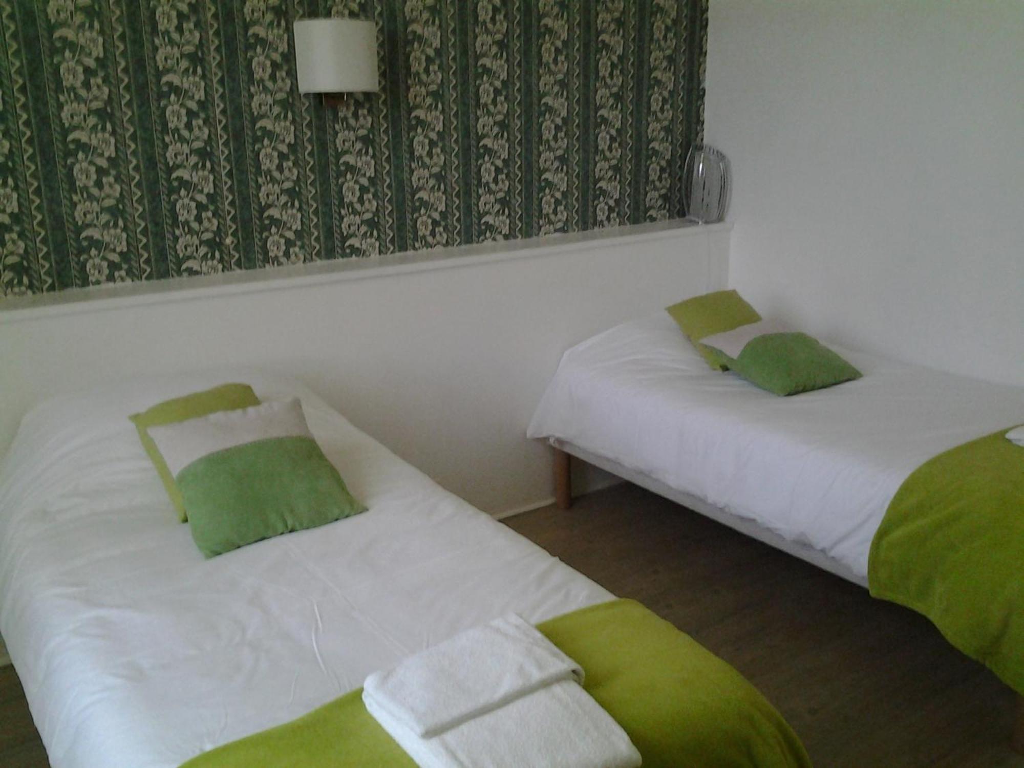 Hotel Restaurant Henri IV Eauze Zewnętrze zdjęcie