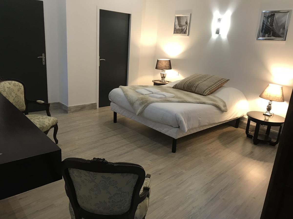 Hotel Restaurant Henri IV Eauze Zewnętrze zdjęcie